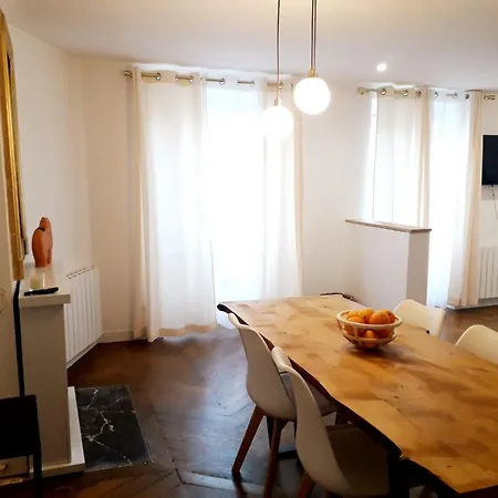 Apartment Champs Elysees Luxury Paris