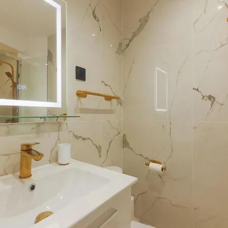 Apartment Champs Elysees Luxury